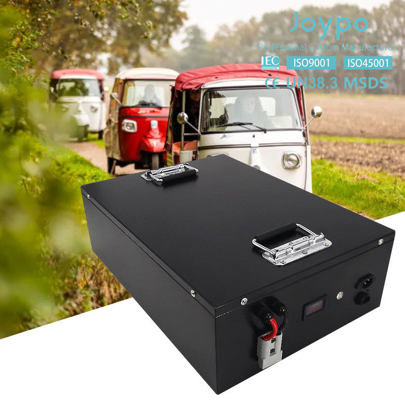Auto E Rickshaw LiFePO4 Batería de litio 48V 51.2V 80Ah Protección de sobrecorriente de grado A